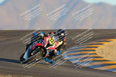 media/Jan-21-2023-CVMA (Sat) [[b9eef8ba1f]]/Race 12 Amateur Supersport Open/